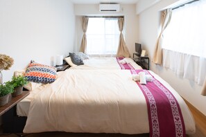 Apartment Bed City View 205
