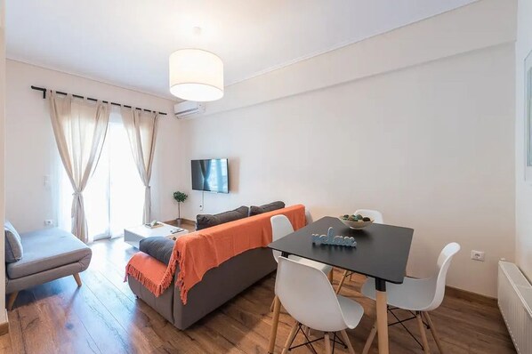 Apartment | Living area