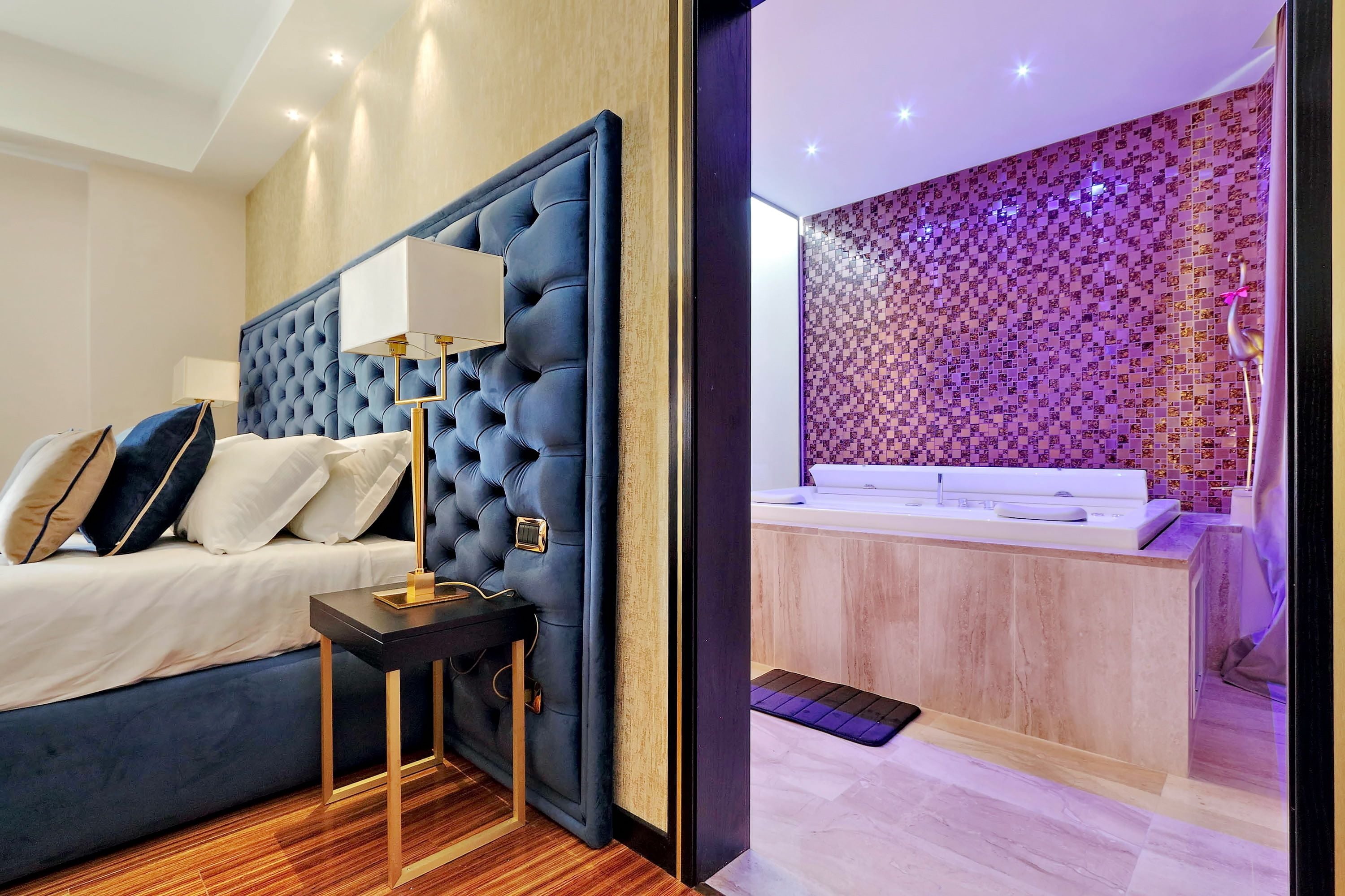 Foto - Spanish Diamond Luxury Suites & Jacuzzi