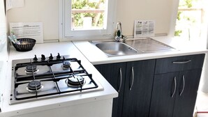 Private kitchen - Camper Village (Santo Stefano al Mare)