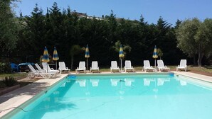 Seasonal outdoor pool - Camper Village (Santo Stefano al Mare)
