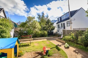 Außen-Kinderspielplatz