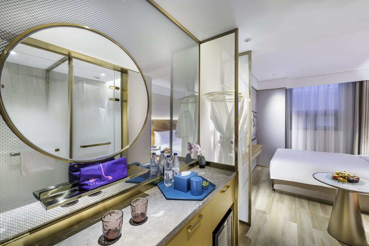 Signature Double Room | Free minibar, desk, blackout curtains, free WiFi