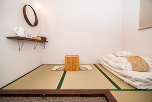 客房 (202) | 熨斗/熨衣板、免費無線上網