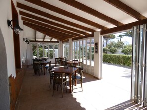 Balcony - Hostal Port Fornells - Adults Only (Mercadal)