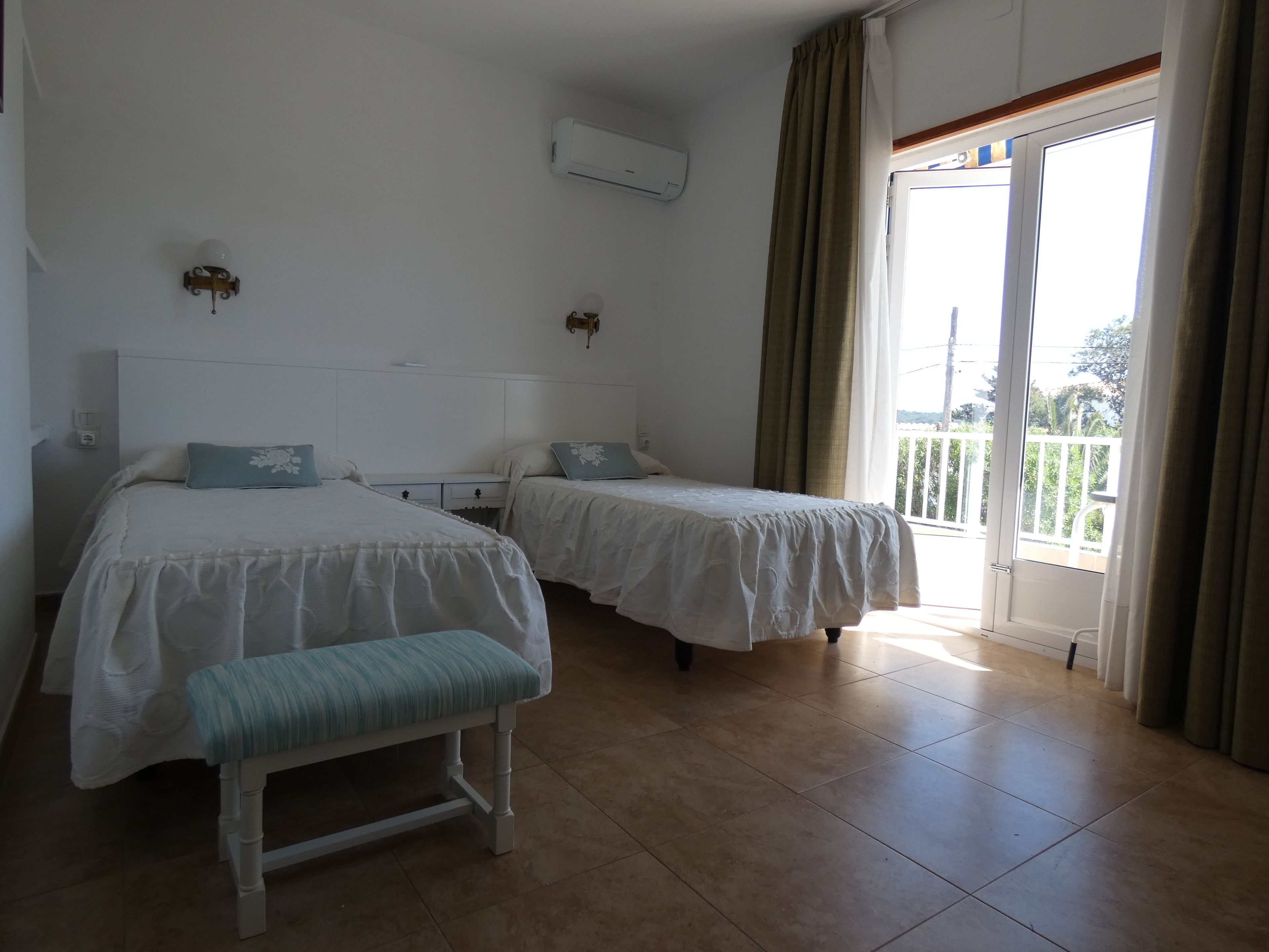 Foto - Hostal Port Fornells