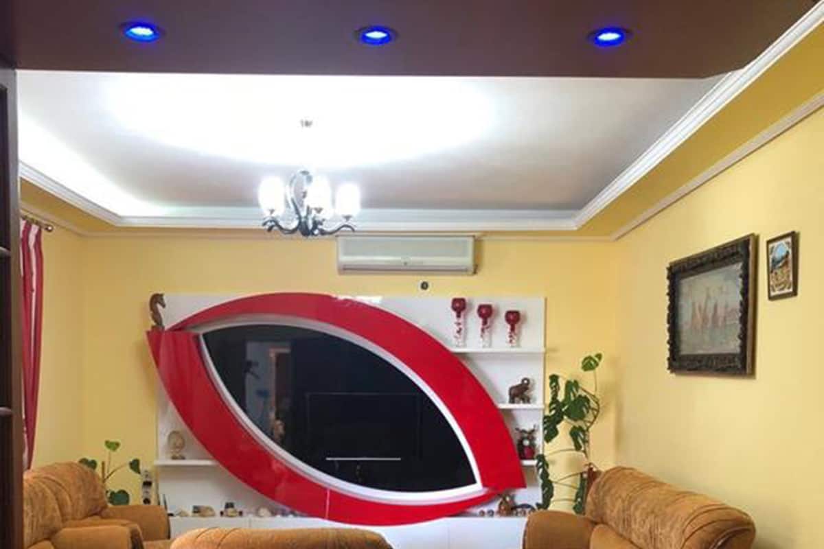 Apartemen | Ruang keluarga | TV layar datar