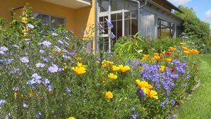Garden view - Landhotel Larenzen (Kirchham)