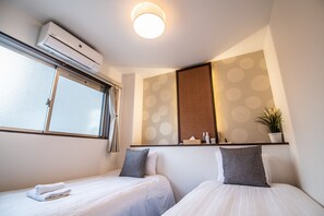 303 | Iron/ironing board, free WiFi - Kujira 303 (Osaka)