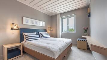 Minibar, in-room safe, desk, soundproofing