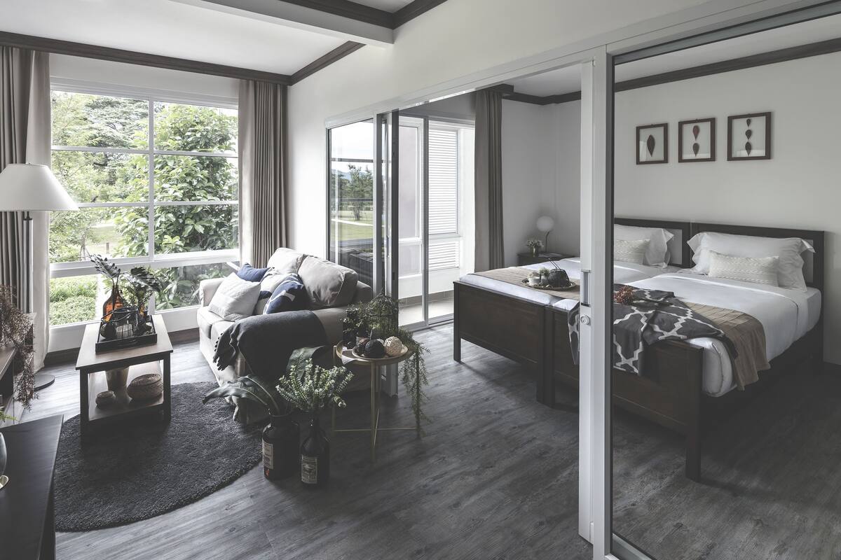 Parco suite | Bàn, giường gấp/giường phụ (phụ phí) 