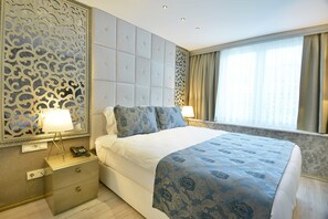 Deluxe Double Room, City View | Minibar, in-room safe, iron/ironing board - Adamel Hotel Istanbul (Istanbul)