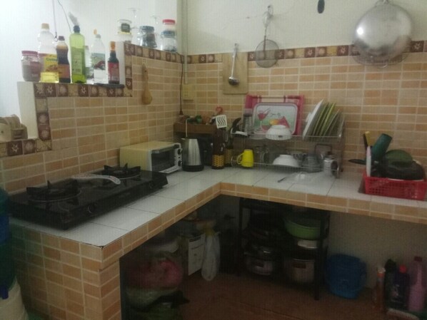 Fridge, electric kettle