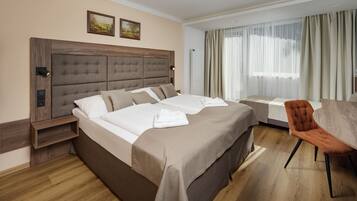 Colchones Select Comfort, cortinas blackout, wifi gratis y ropa de cama