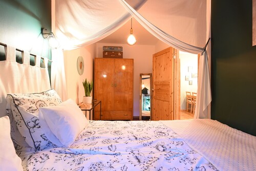 Maison paisible avec un lit de coin romantique