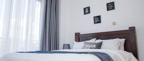 1 habitación, tabla de planchar con plancha, wifi y ropa de cama