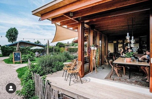 The Amsterdam Chalet at The Lake! A small paradise 10 minutes from Amsterdam