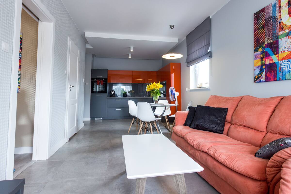 Blackout curtains, iron/ironing board, bed sheets