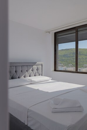 Deluxe Apartment | Free WiFi, bed sheets - Koloseo Rezidence (Sarandë)