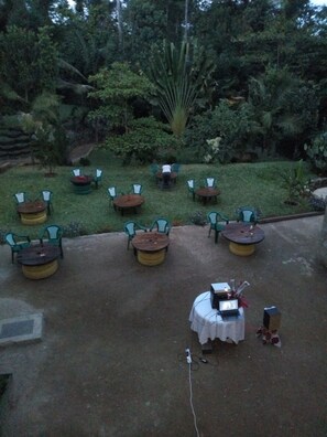 Breakfast, lunch, dinner served; local and international cuisine 