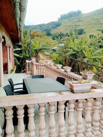 Terraza o patio. Maisons D'Hotes Laguiri