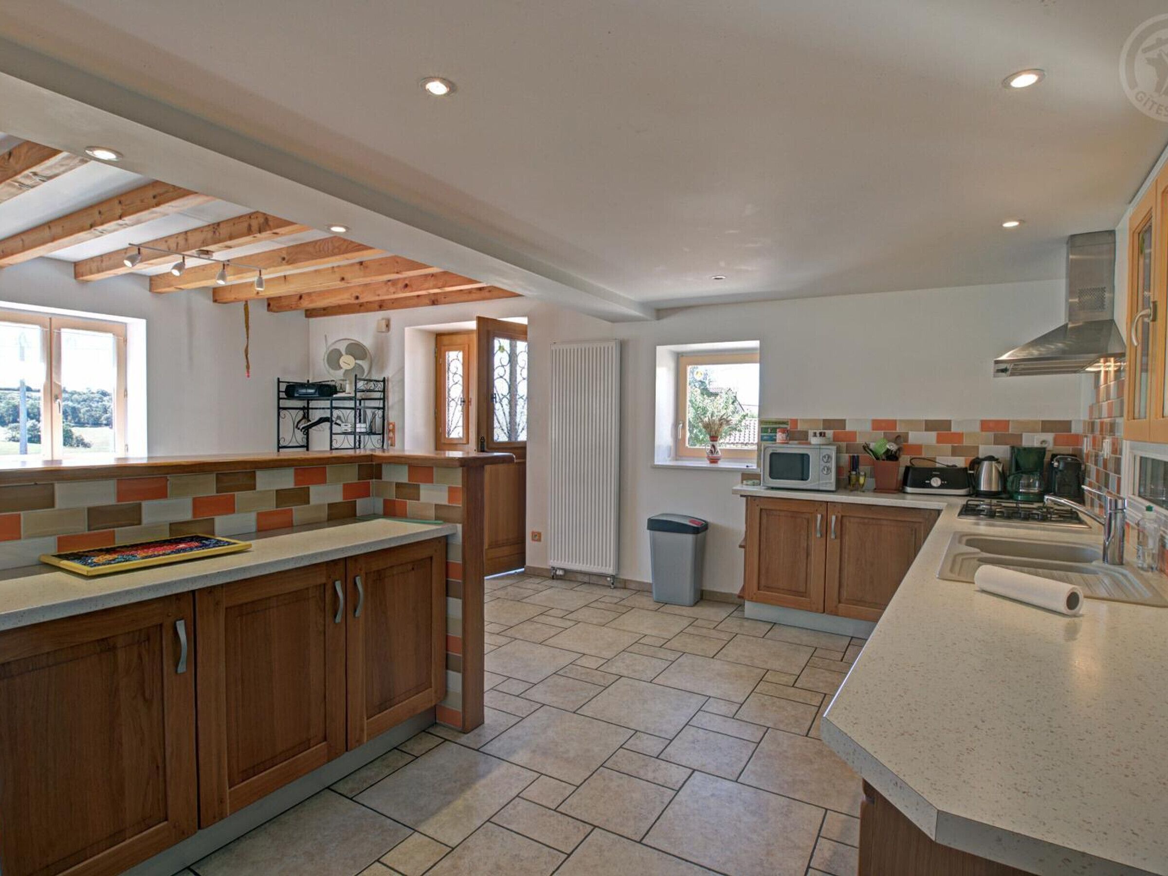 Réfrigérateur, micro-ondes, lave-vaisselle