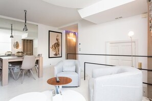 Interior - 3 room apartment DELUXE (Cannes)