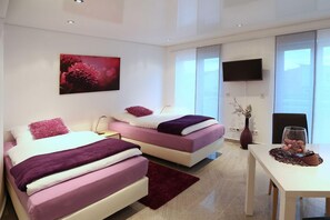 Free WiFi, bed sheets