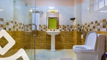 Free toiletries, slippers, towels