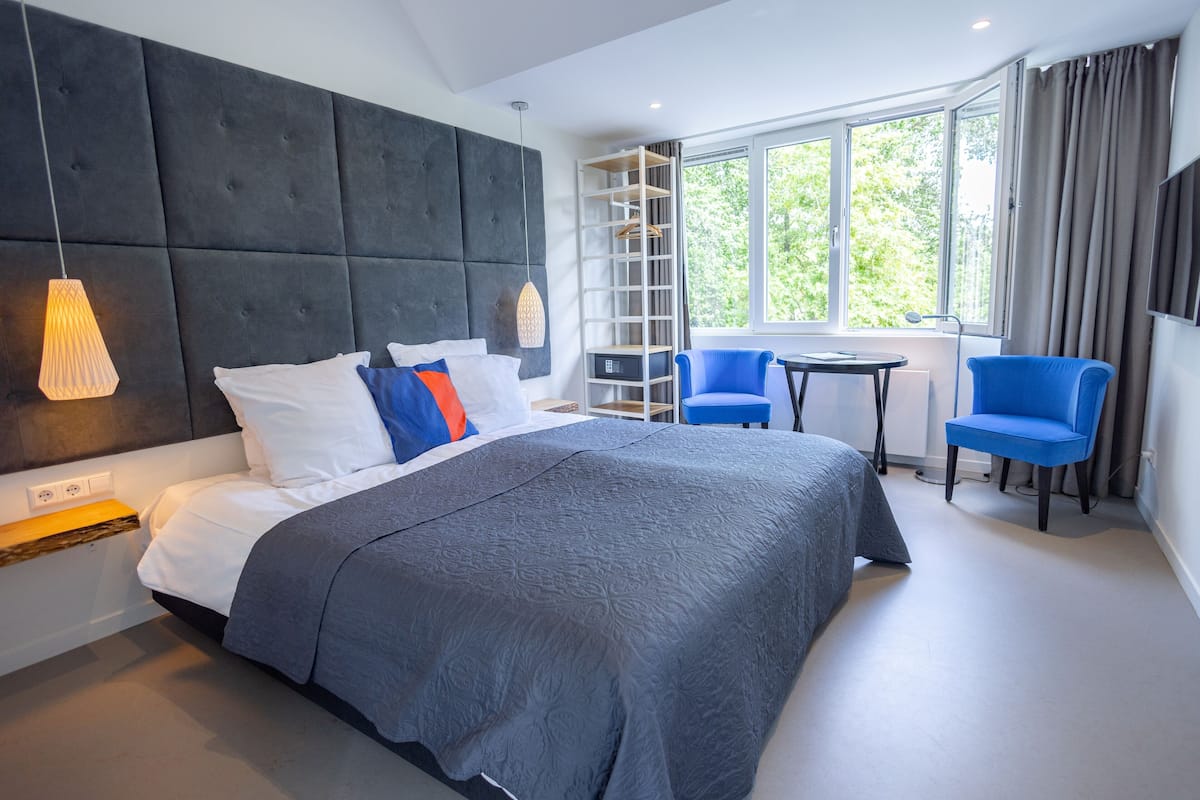 Comfort kamer | 2 slaapkamers, hypoallergeen beddengoed, een kluis op de kamer