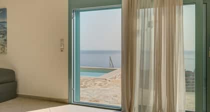 Ouzo Panoramic Houses 2, with private pool