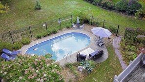 Pool - James Mulvey Carriage House Inn (Stillwater)