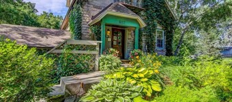 James Mulvey Carriage House Inn