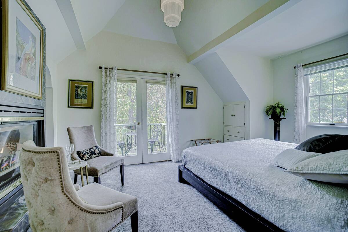Standaard suite, en-suite badkamer (Art Deco Suite) | 1 slaapkamer, gratis wifi