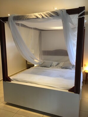 Standard Studio (Studio C) - Asteria Studios (Paramaribo)