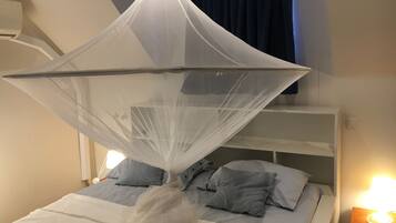 Superior Studio (Studio E) | In-room safe, individually decorated, individually furnished, desk