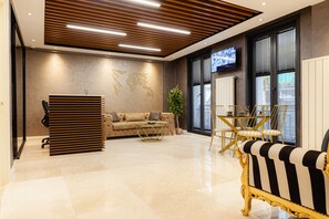 Interior entrance - Norah Suites Hotel İstanbul (Istanbul)