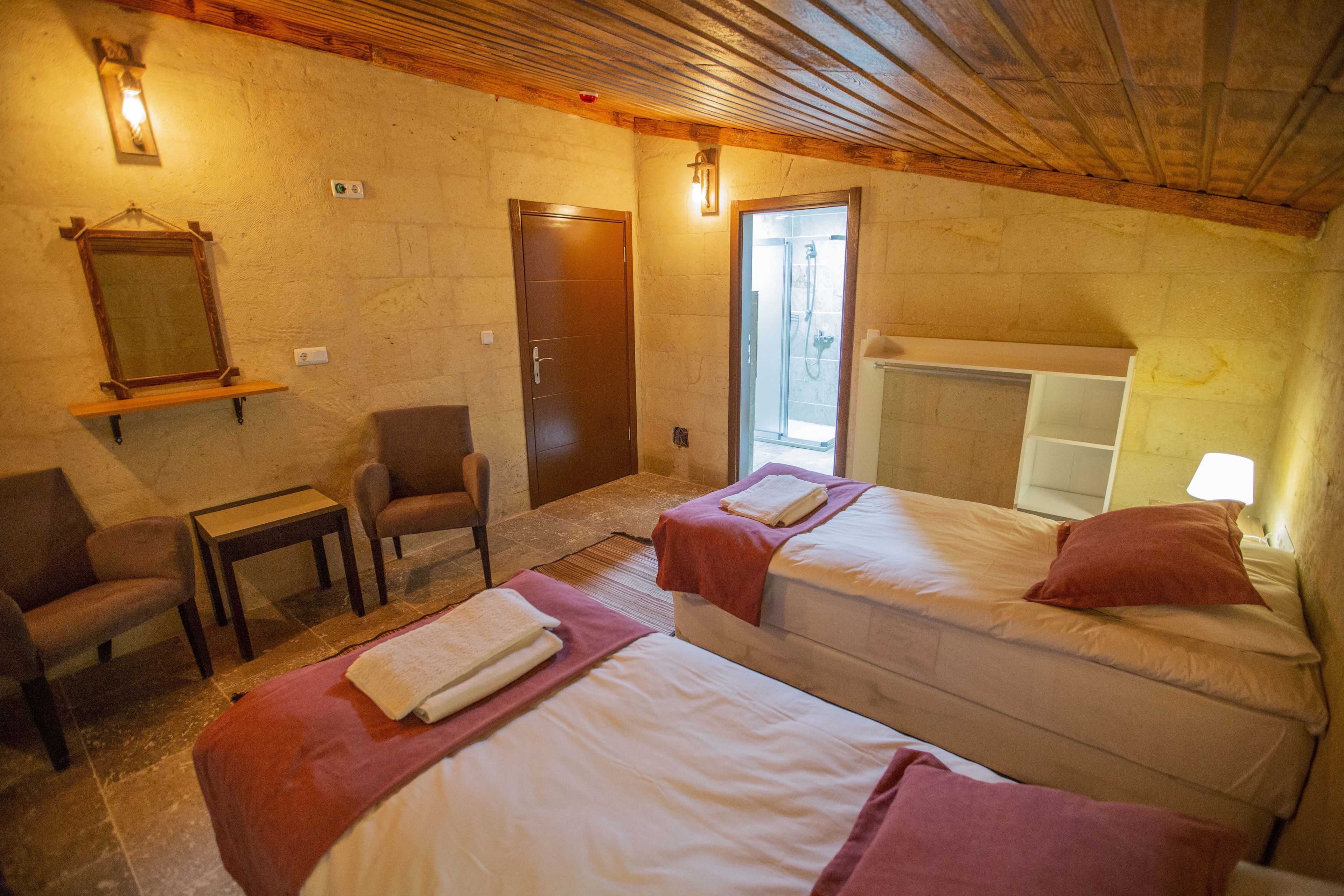 economy room, garden view | view from room