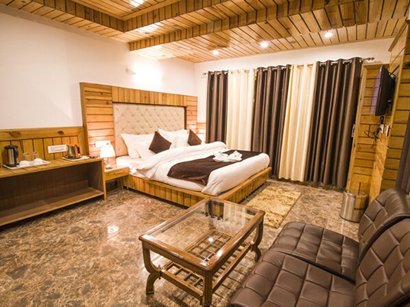 Deluxe Double Room - Hotel Mount Edge (Dharamshala)