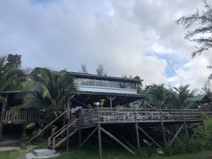 Front of property - Tim's Seaside Hideout Resort (Miri)