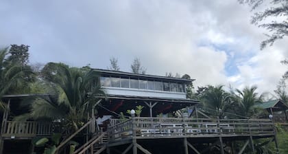 Tim's Seaside Hideout Resort