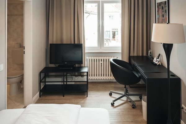 Standard Single Room | Hypo-allergenic bedding, desk, free WiFi, individually furnished
