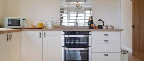 Geschirrspüler, Hochstuhl