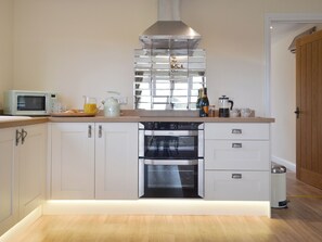 Dishwasher, high chair - Hare's Home - UK10757 (Thursford, near Fakenham)