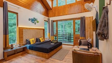 Duplex Quadruple Attic x B Block | Blackout drapes, free WiFi, bed sheets