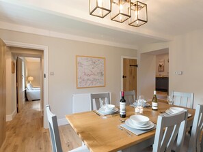 Dining - 2 bedroom accommodation in Langthwaite, near Richmond (Langthwaite, near Richmond)
