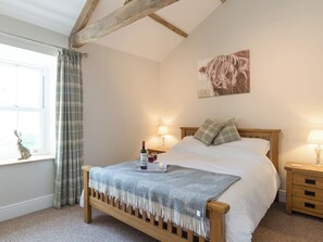 2 bedrooms, free WiFi, bed sheets - 2 bedroom accommodation in Langthwaite, near Richmond (Langthwaite, near Richmond)