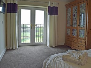 3 Schlafzimmer, kostenloses WLAN, Bettwäsche
