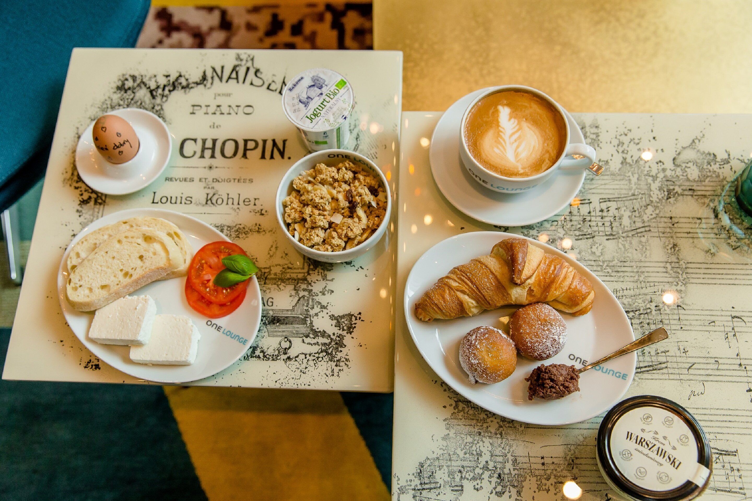 daily continental breakfast for a fee