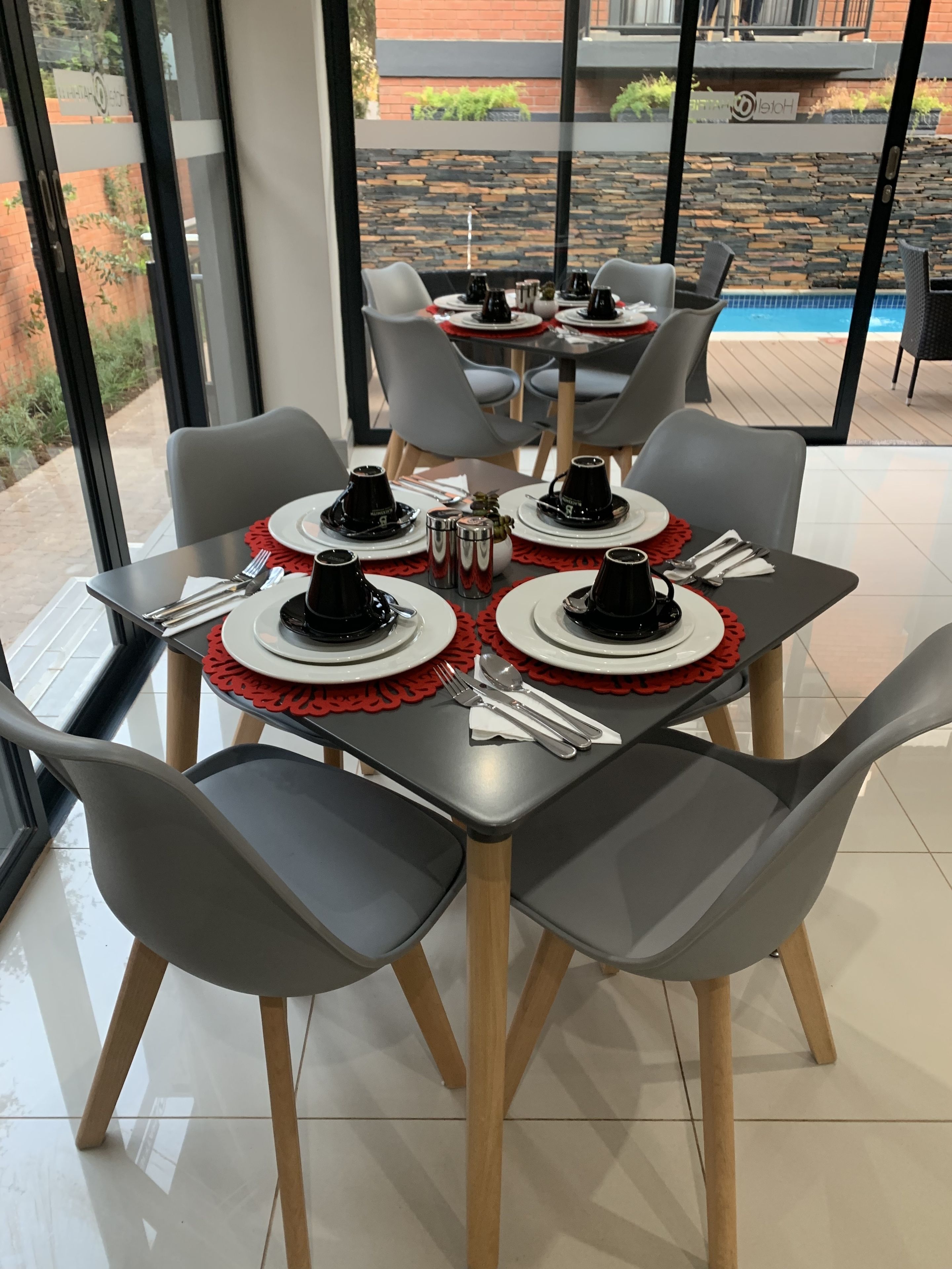 Breakfast area